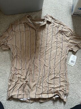 Retrofit Tan Short-Sleeve Button-Up Shirt with Black & White Stripes
